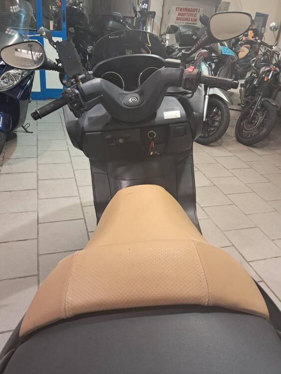 Yamaha Majesty 400 (2004 - 08) (3)