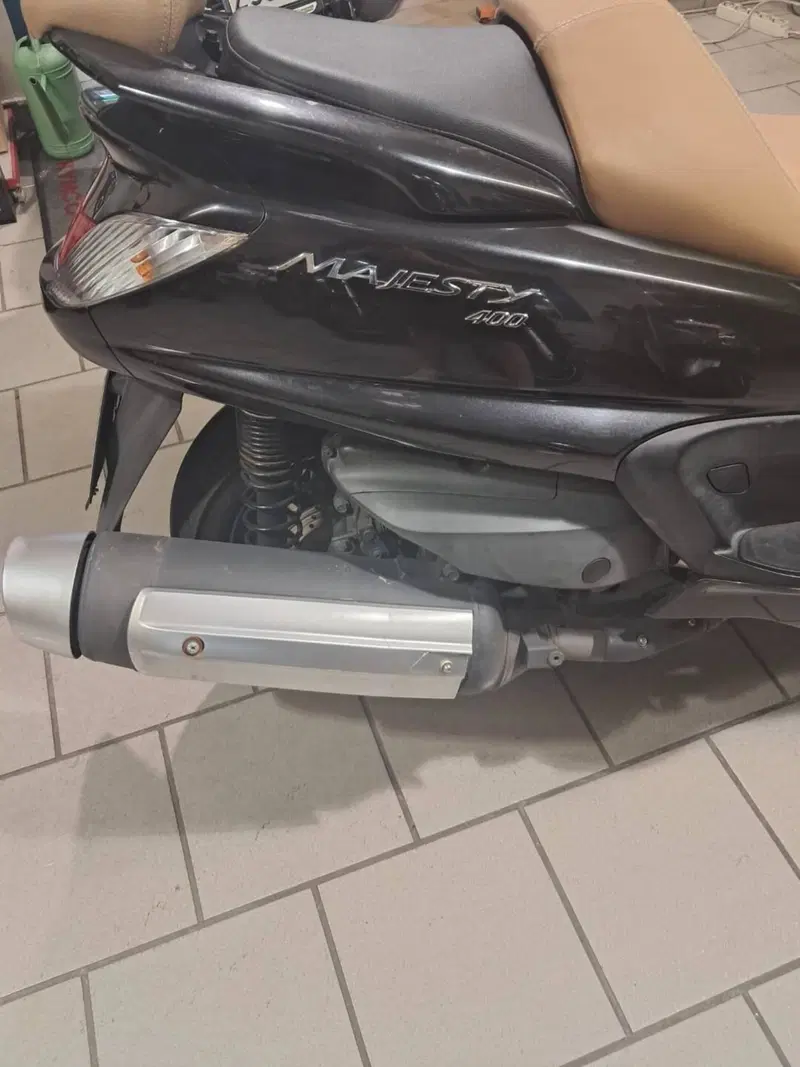 Yamaha Majesty 400 (2004 - 08) (5)