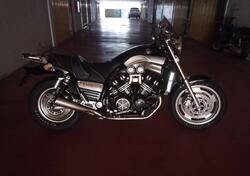 Yamaha Vmax d'epoca