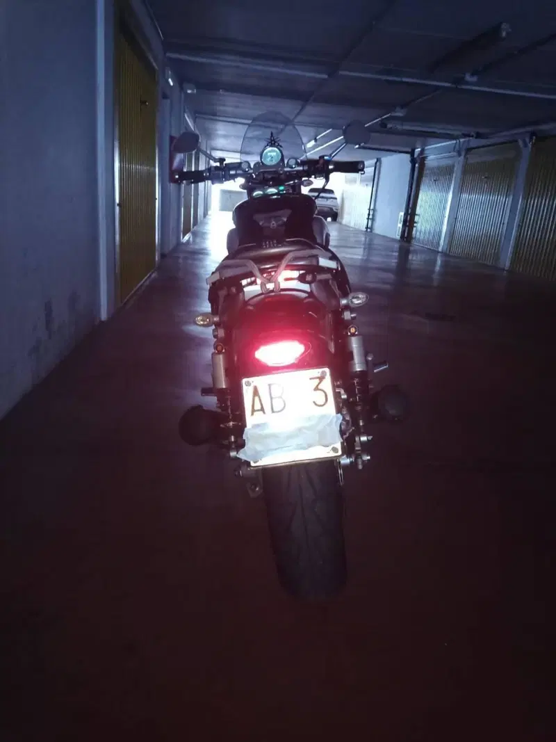 Yamaha Vmax (12)