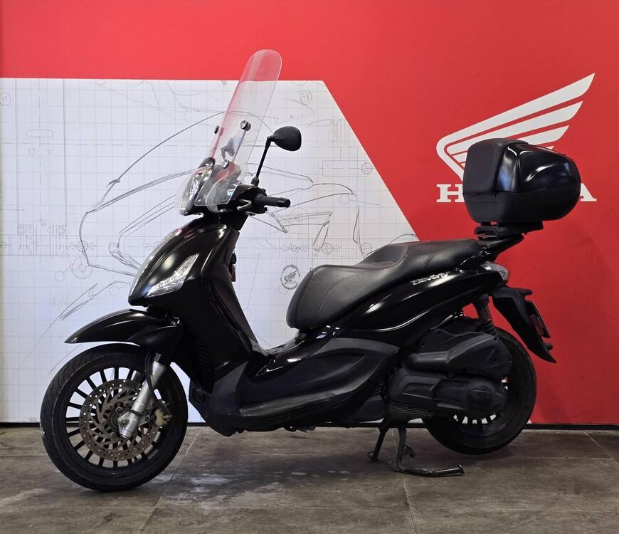 Piaggio Beverly 300 ABS-ASR (2021 - 25)