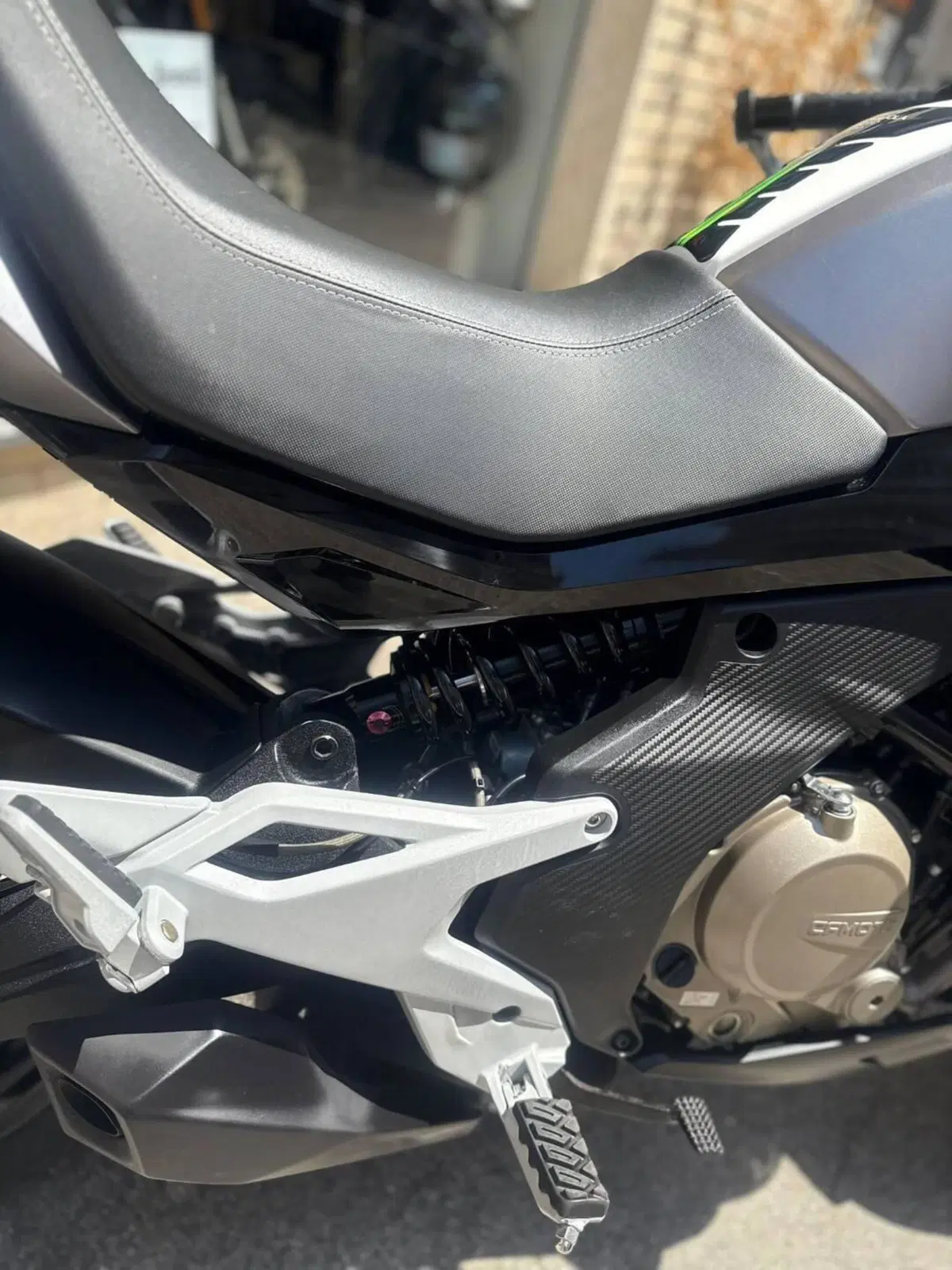 CFMOTO 650MT (2021 - 24) (8)