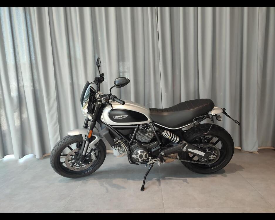 Ducati Scrambler 800 Icon (2017 - 20) (5)