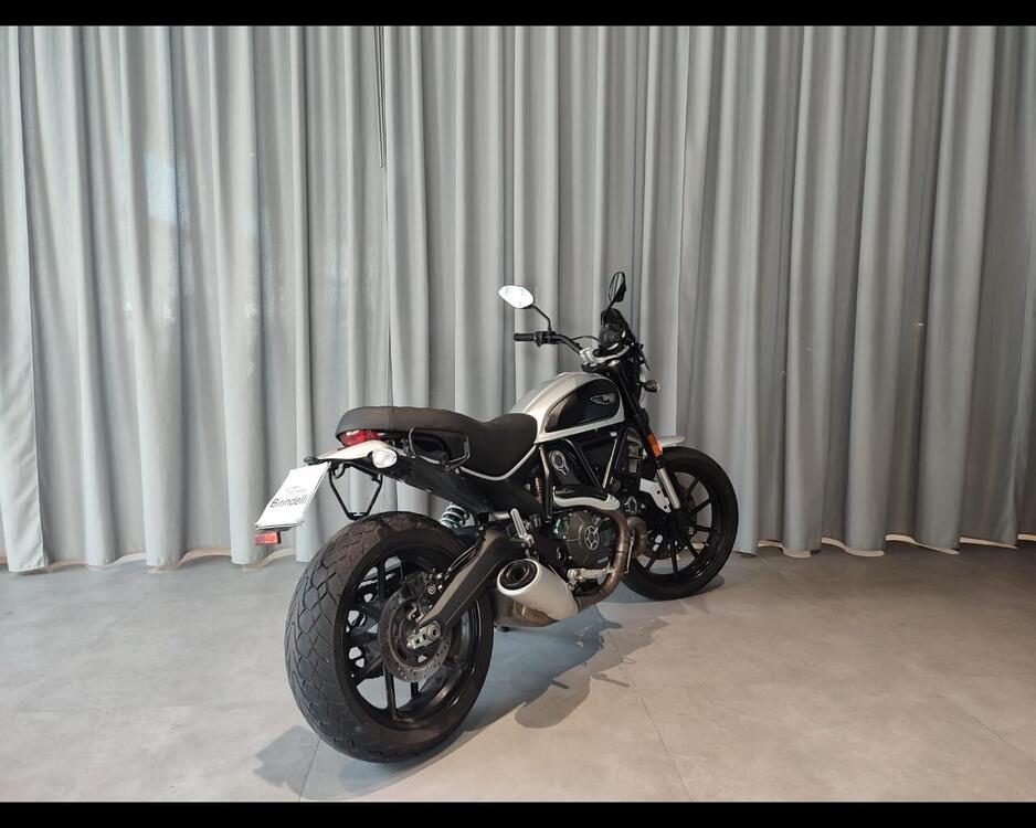 Ducati Scrambler 800 Icon (2017 - 20) (2)