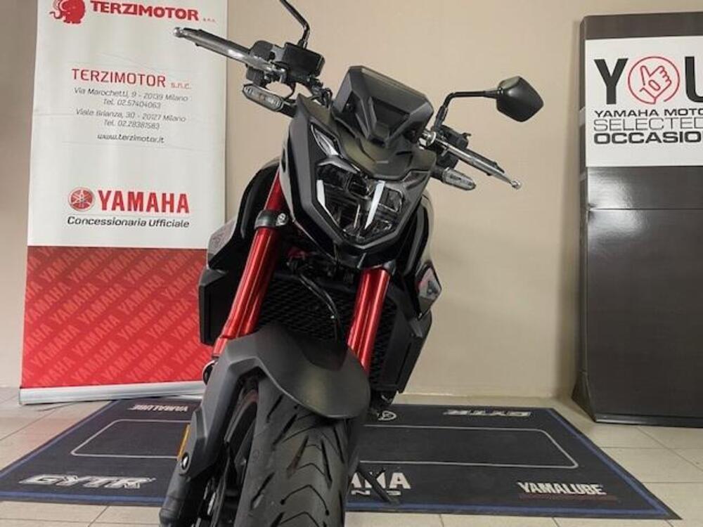 Honda CB 750 Hornet (2023 - 24) (4)