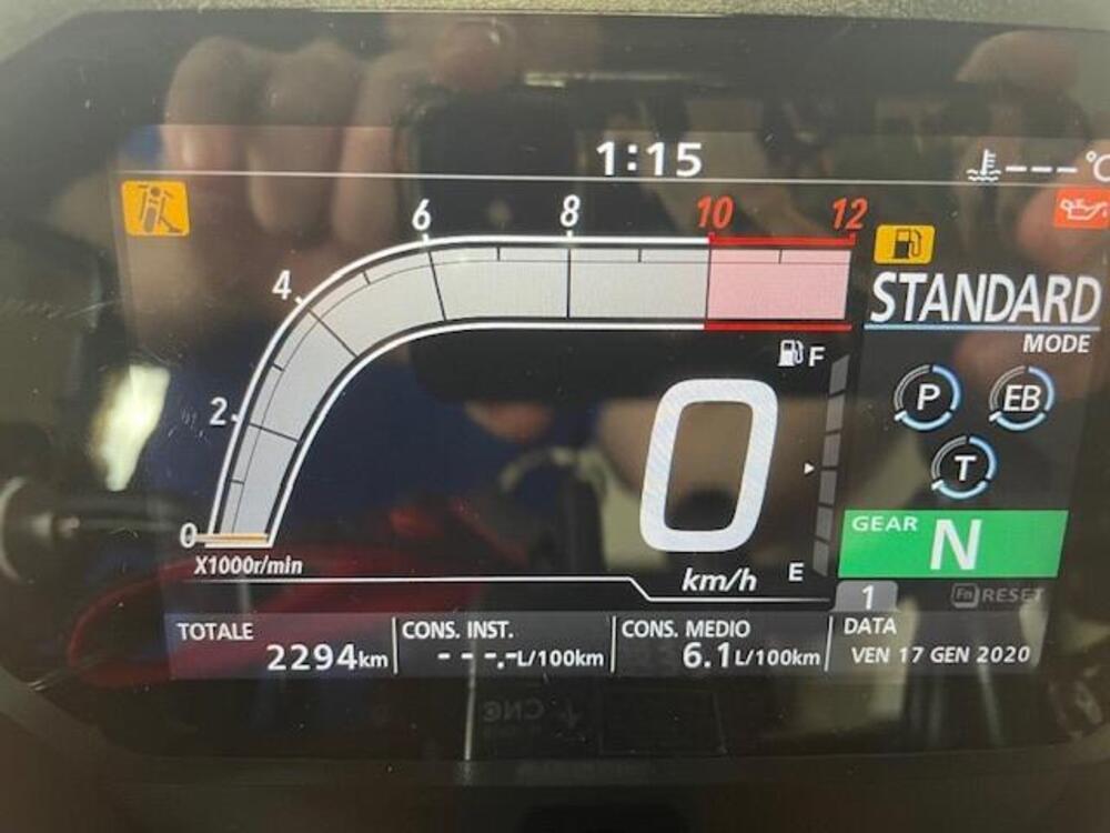 Honda CB 750 Hornet (2023 - 24) (5)