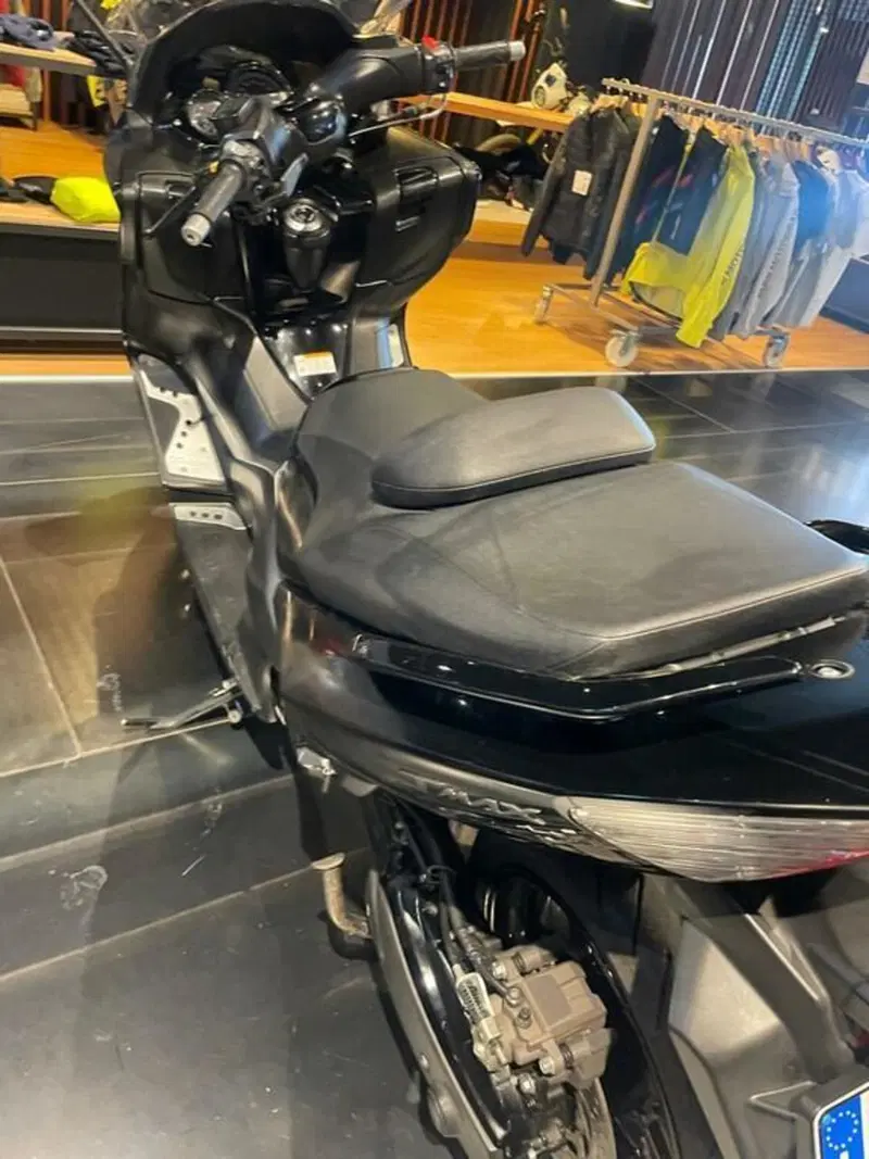 Yamaha T-Max 500 Tech Max (2011 - 13) (6)