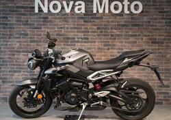 Triumph Street Triple 765 R (2023 - 25) usata