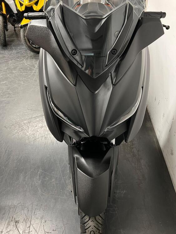 Yamaha X-Max 300 (2021 - 24) (3)