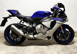 Yamaha YZF R1 (2015 - 16) usata