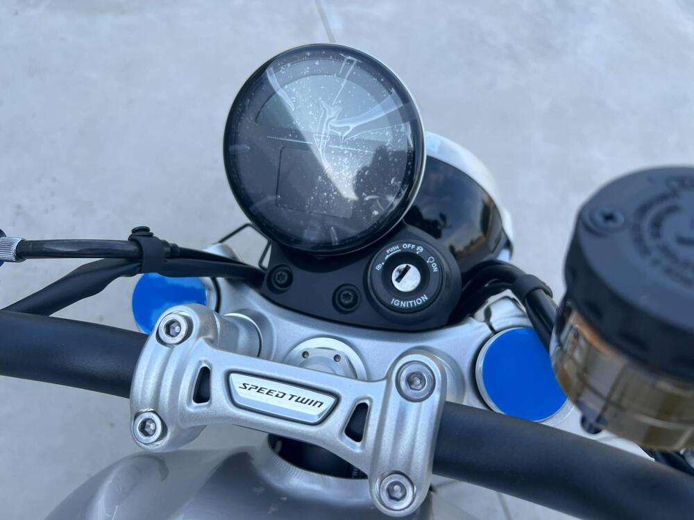 Triumph Speed Twin 1200 (2025) (3)
