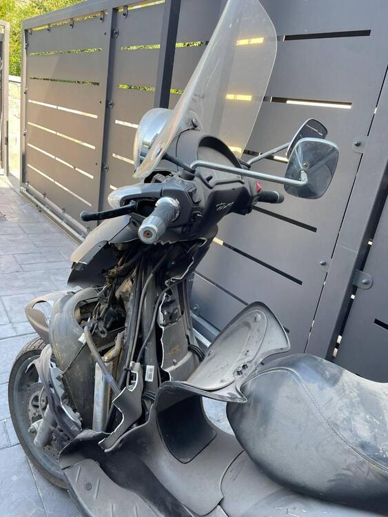 Piaggio Beverly 300 i.e. (2010 - 16) (5)