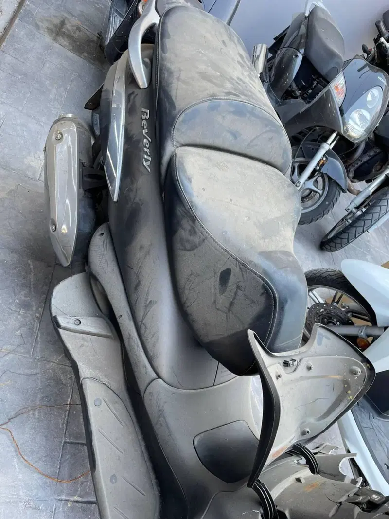 Piaggio Beverly 300 i.e. (2010 - 16) (8)