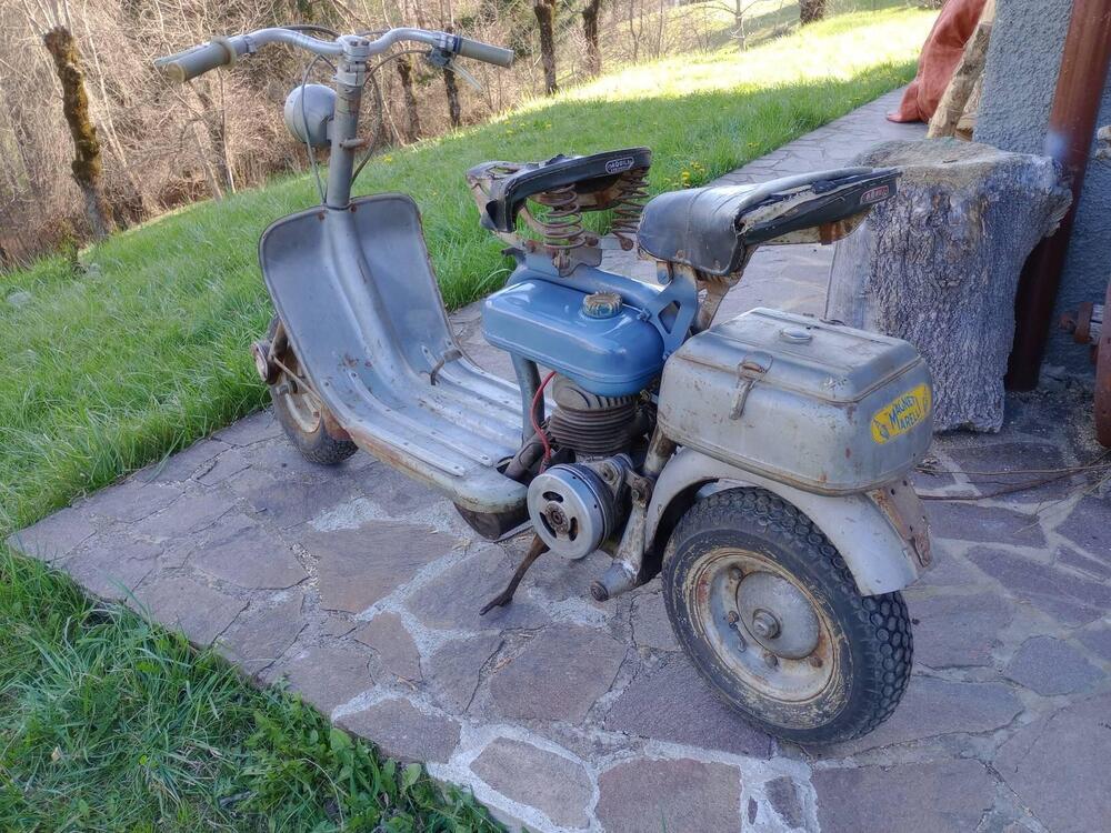 Innocenti LAMBRETTA (2)