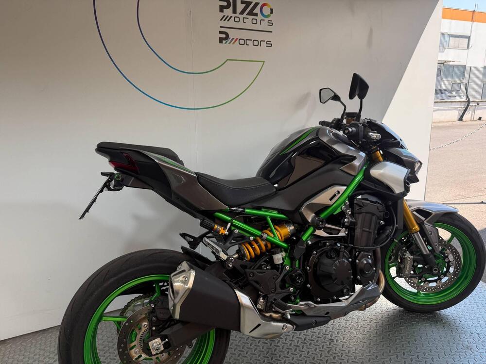 Kawasaki Z 900 SE (2025) (3)