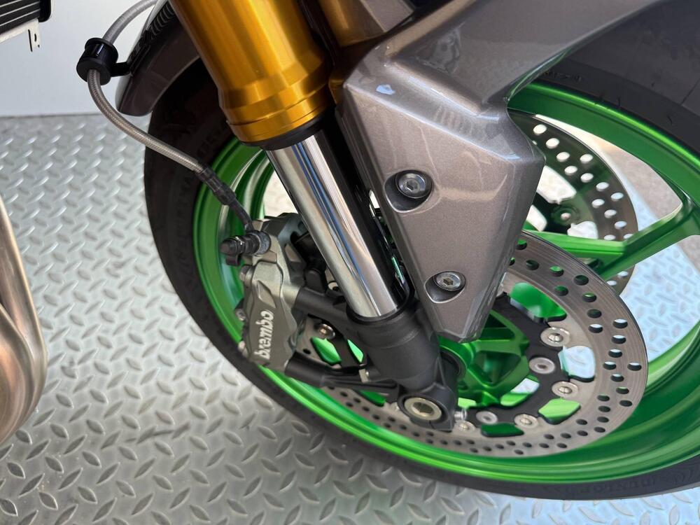 Kawasaki Z 900 SE (2025) (5)