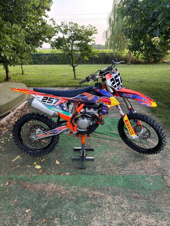 KTM 250 SX-F (2022)