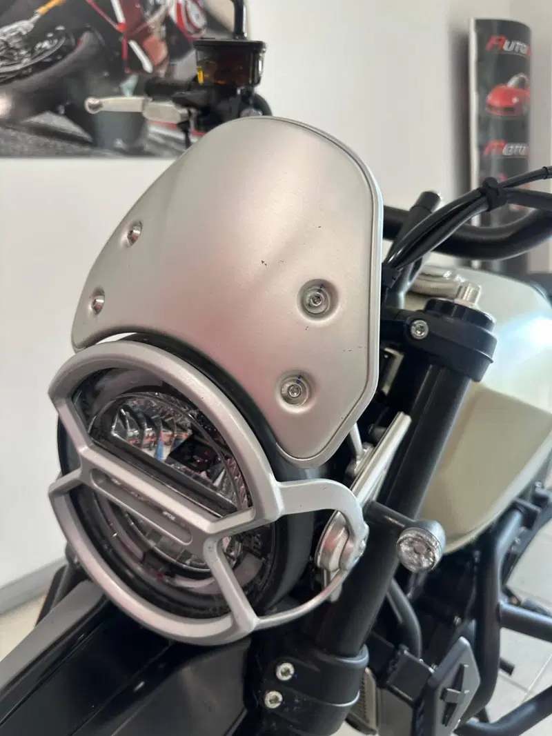 Brixton Motorcycles Crossfire 500 XC (2022 - 26) (4)