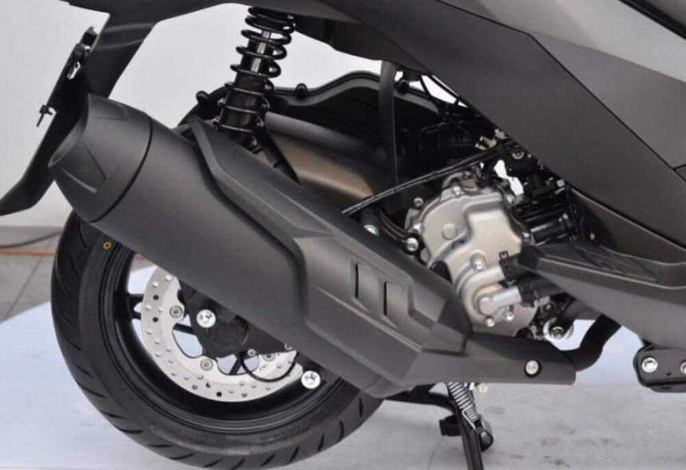 Voge Sfida SR3 (2024 - 25) (3)