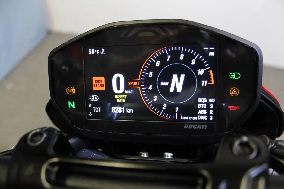 Ducati Hypermotard 950 (2022 - 25) (3)