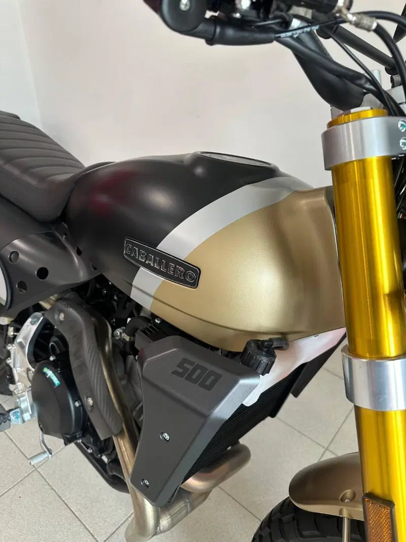 Fantic Motor Caballero 500 Deluxe (2025 - 26) (4)