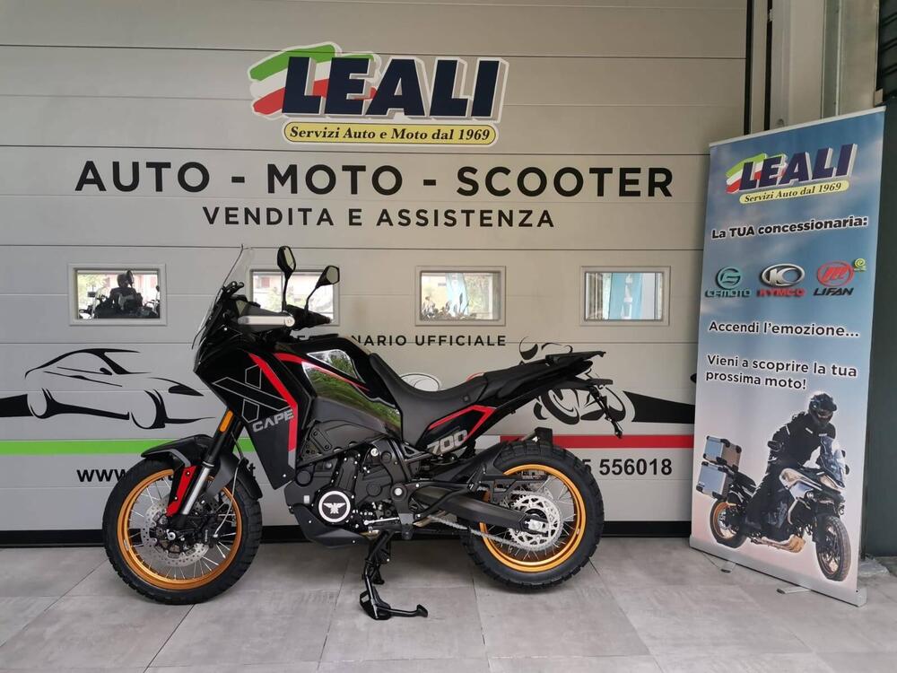 Moto Morini X-Cape 700 Gold Edition (2025) (3)