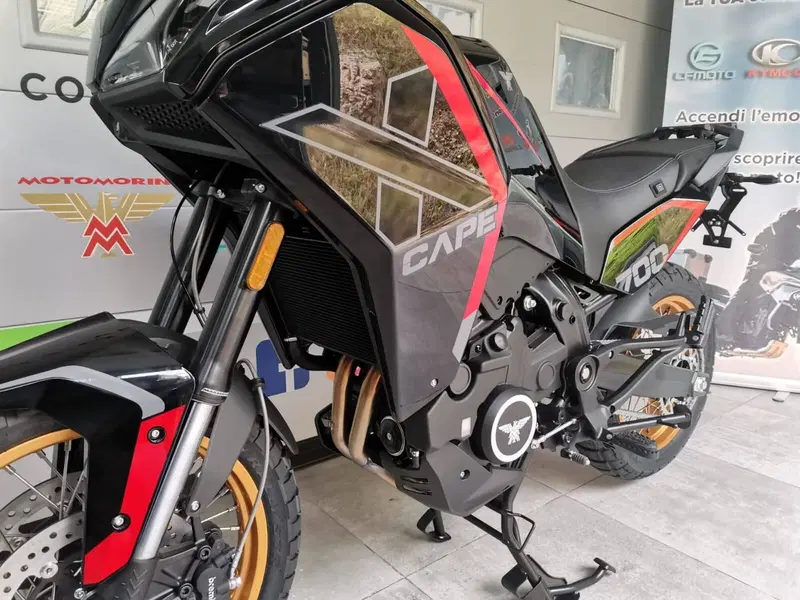 Moto Morini X-Cape 700 Gold Edition (2025 - 26) (10)