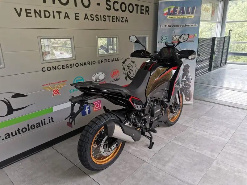 Moto Morini X-Cape 700 Gold Edition (2025 - 26) (12)