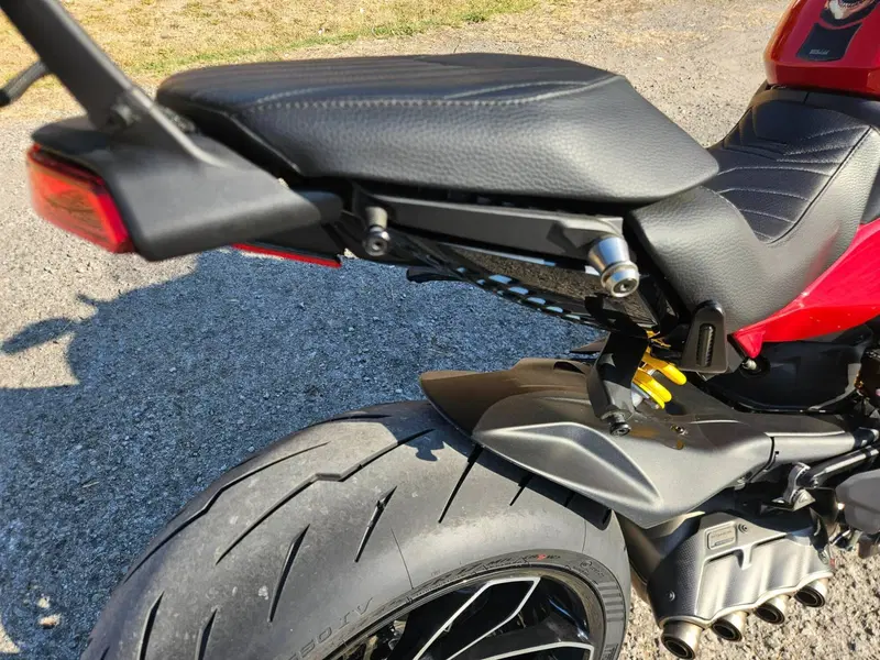 Ducati Diavel V4 (2023 - 26) (7)
