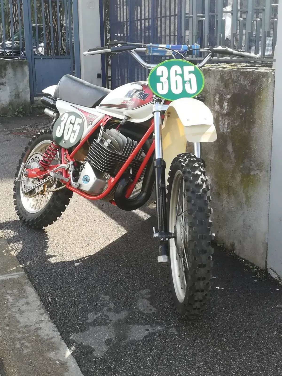 KTM MC5