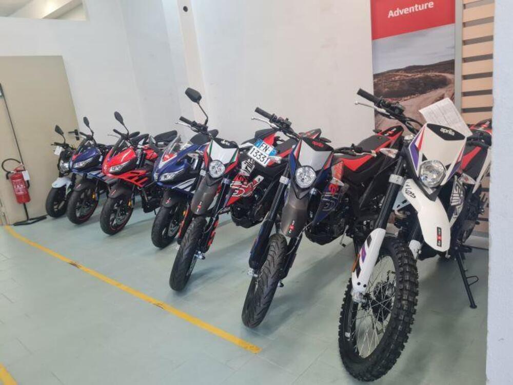 Aprilia Tuono 125 (2021 - 24) (3)