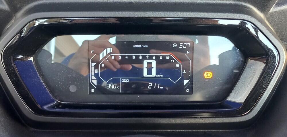 Yamaha X-Max 300 (2025) (4)