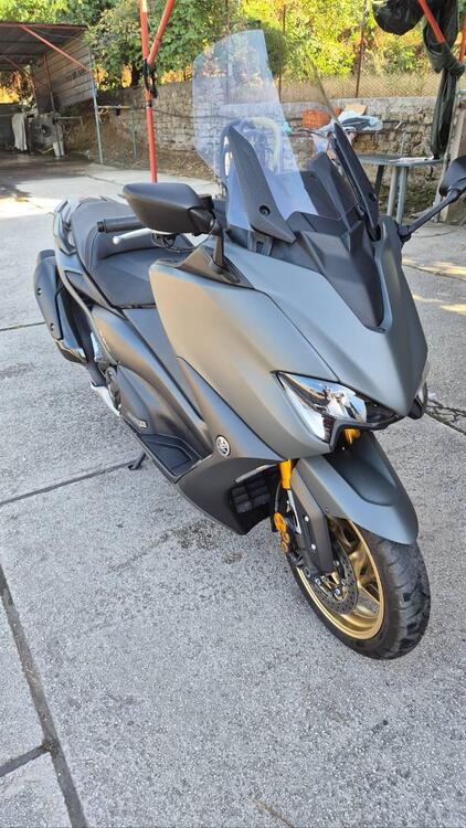 Yamaha T-Max 560 Tech Max (2021)