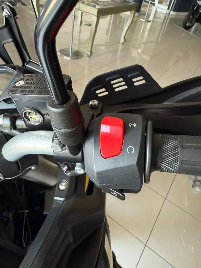 Voge Valico 300 Rally (2022 - 26) (5)