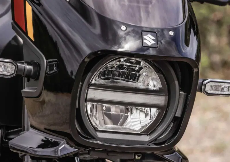 Suzuki GSX-8T GSX-8TT (2025 - 26) (14)