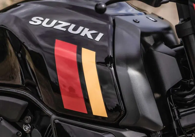 Suzuki GSX-8T GSX-8TT (2025 - 26) (15)