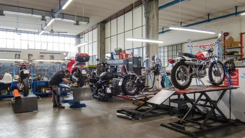 Nasce l'Academy per venditori di moto: formazione specializzata per 14 giovani