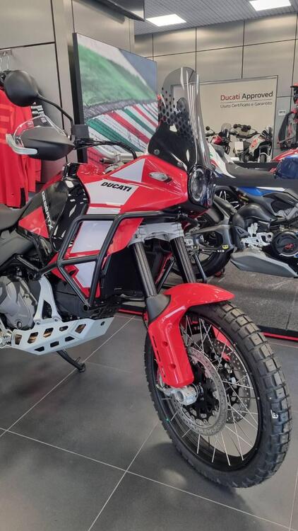 Ducati DesertX Discovery (2025) (2)