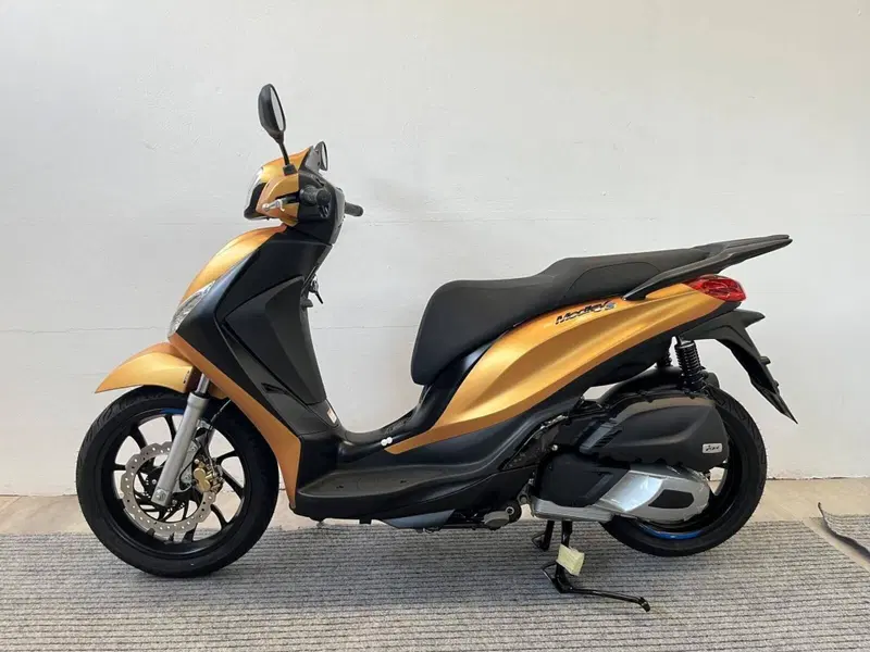 Piaggio Medley 200 S (2025 - 26) (2)
