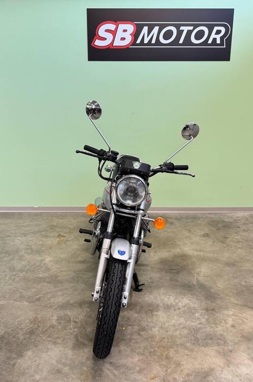 Moto Guzzi V35 II  (3)