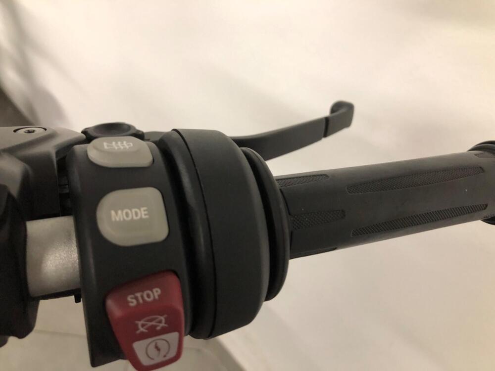 Bmw R 1200 R (2017 - 18) (3)