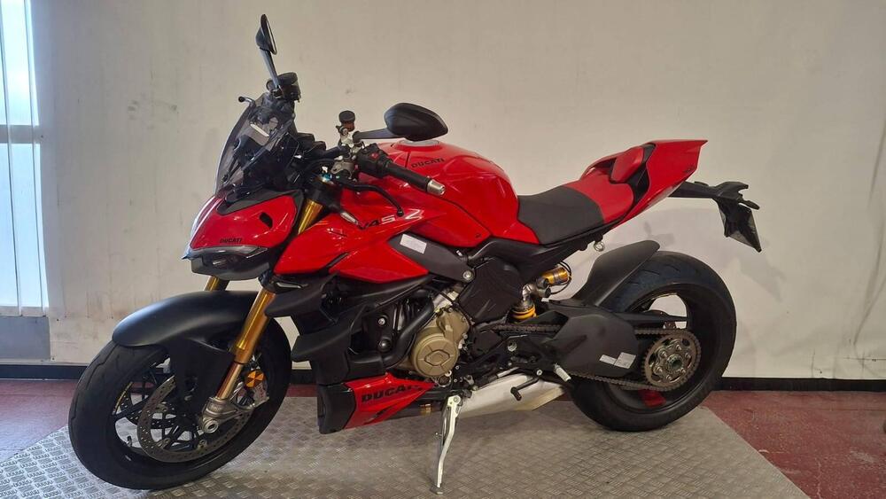 Ducati Streetfighter V4 S (2023 - 24) (2)