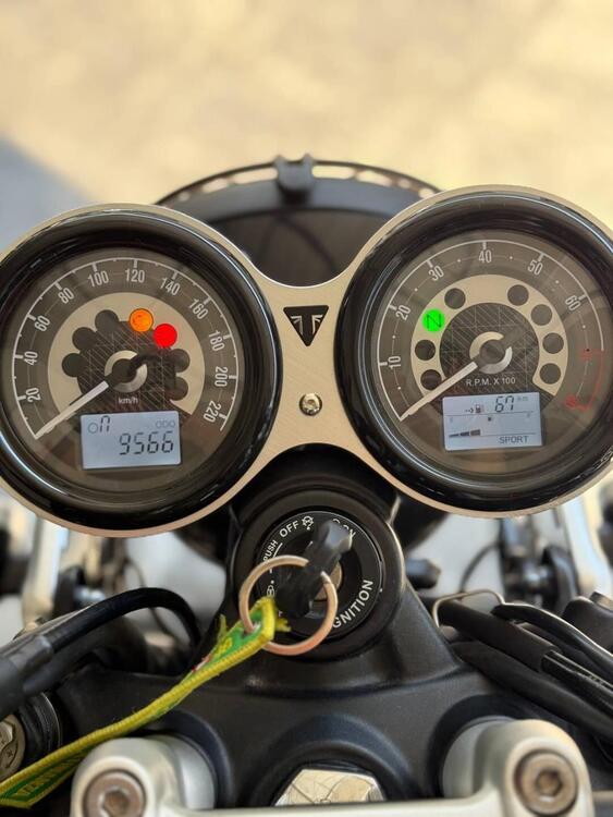 Triumph Speed Twin 1200 (2019 - 20) (4)