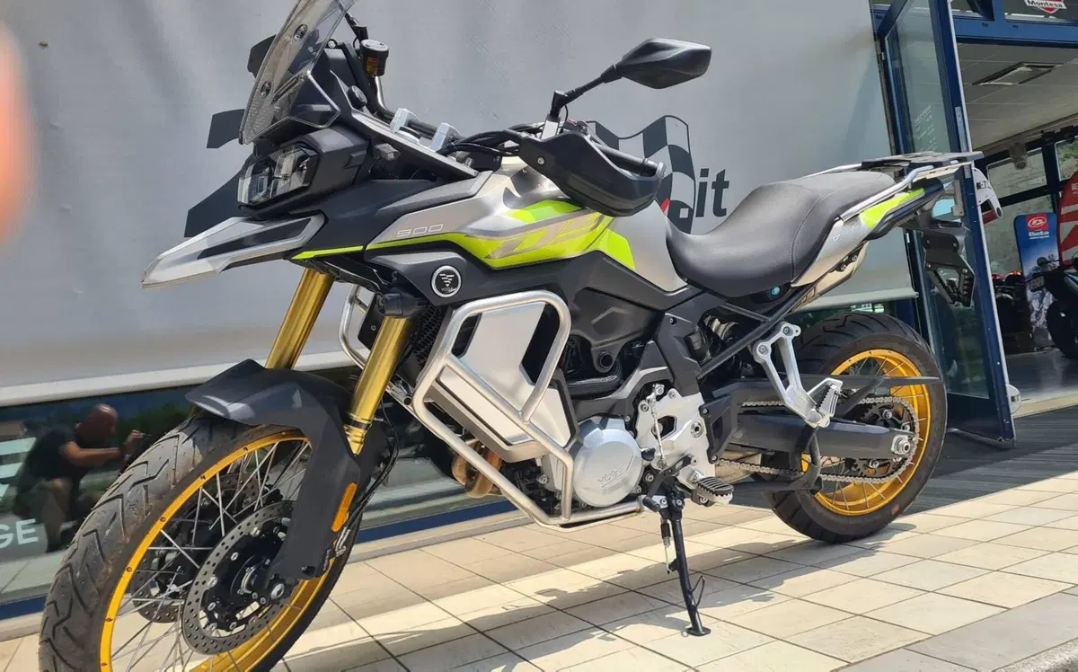 Voge Valico 900DSX (2024 - 26) (3)