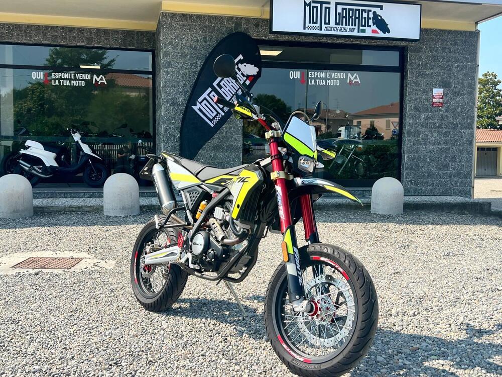 Fantic Motor Motard 125 Competition 4t (2020) (2)