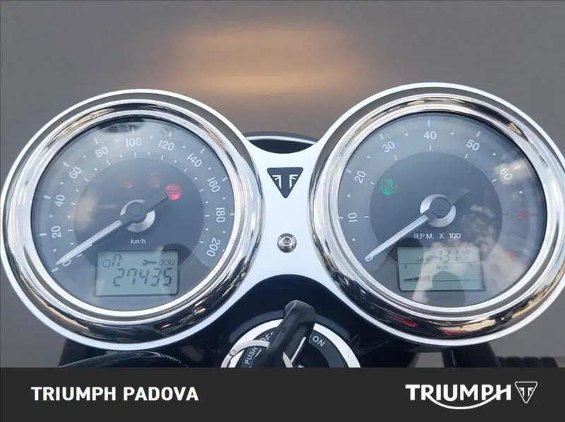 Triumph Bonneville T100 (2017 - 20) (26)