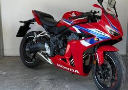 Honda CBR 650 R E-Clutch (2024 - 25) usata