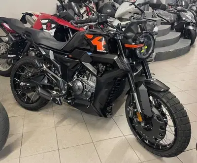 Zontes ZT125-GK (2022 - 25) usata