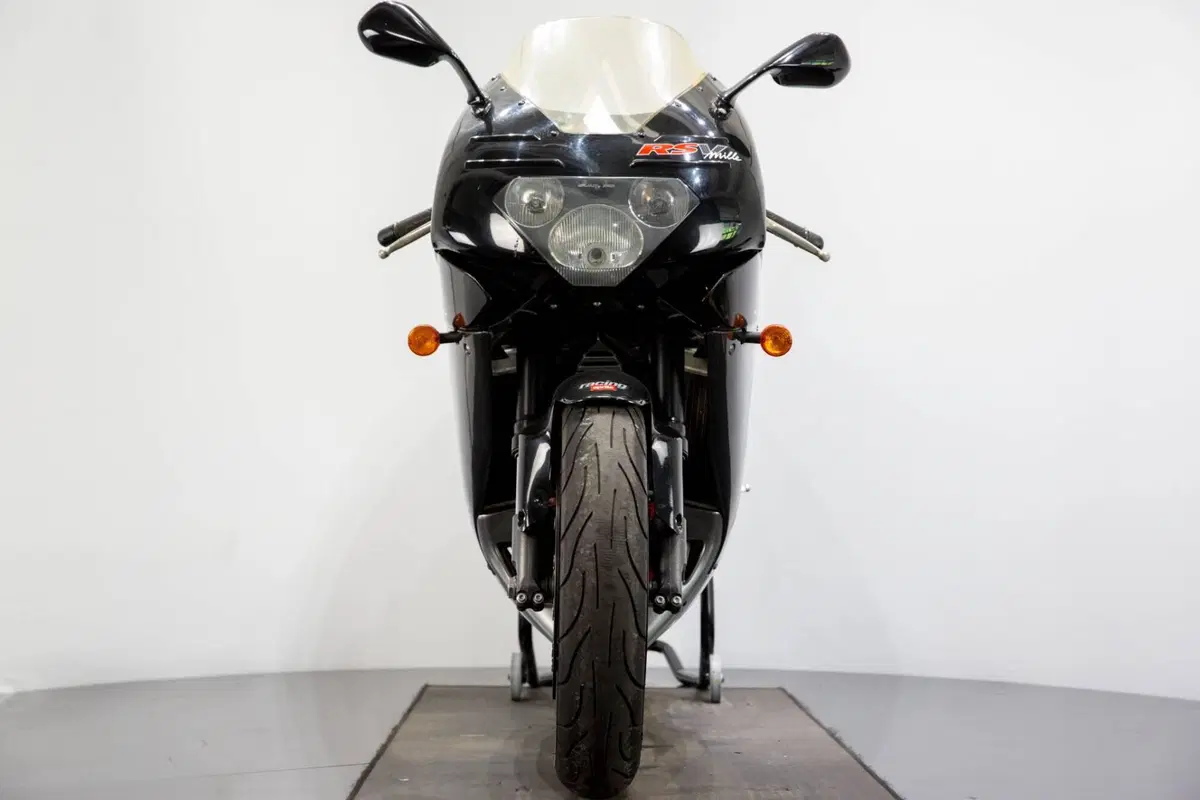 Aprilia RSV 1000 (1998 - 99) (9)