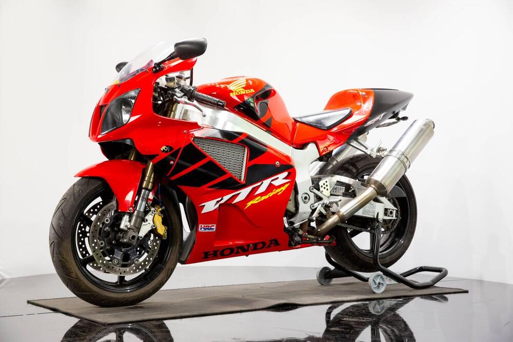 Honda VTR 1000 SP-1 (2000 - 01) (3)